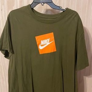 Nike T-Shirt